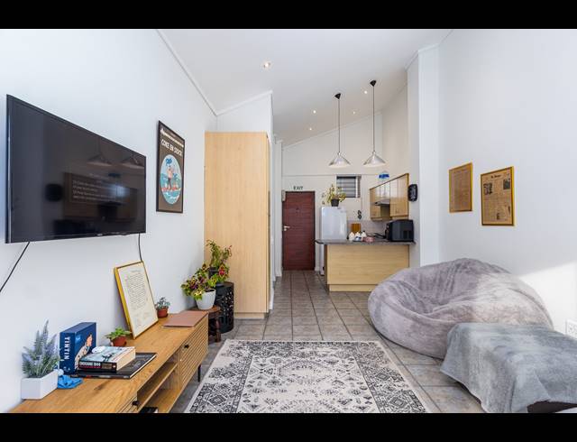 2 BEDROOM APARTMENT TO LET IN TYGER WATERFRONT
